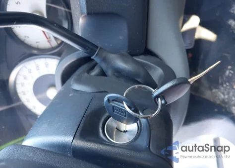 2011 Ram Dakota St from USA, damaged, VIN 1D7RW2BK7BS581087